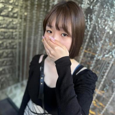 FC2-PPV-4881990 [BT](FC2) 上京2年目のJD 透明感あふれる美肌Fカップの美巨乳がぶるんぶるん揺らして乱れまくる控えめな表情が徐々に歪んでいく様*の享楽映像