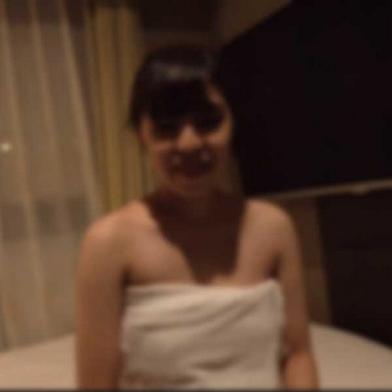 FC2-PPV-4883563 [BT](FC2) 【清楚】普段は真面目なOLの仕事終わりにホテルで生中出し。