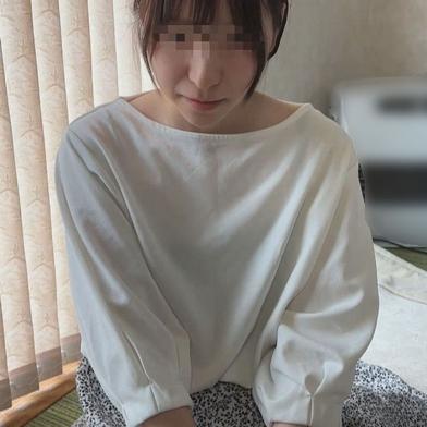 FC2-PPV-4904760 [BT](FC2) 【個撮】一攫千金を狙い田舎暮らしを始めた家ゾㇰ。短絡的な旦那に振り回され、それでも身体を差し出し快楽に沈んでいく献身的な天然奥さ