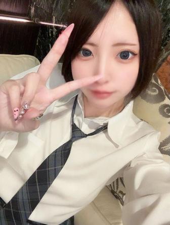 FC2-PPV-4905339 [BT](FC2) 【無修正】Eカップ!超S級美形ショートカット制服美女との放課後デート!敏感マンコで連続イキする早熟18歳に種付けピストン中出し交