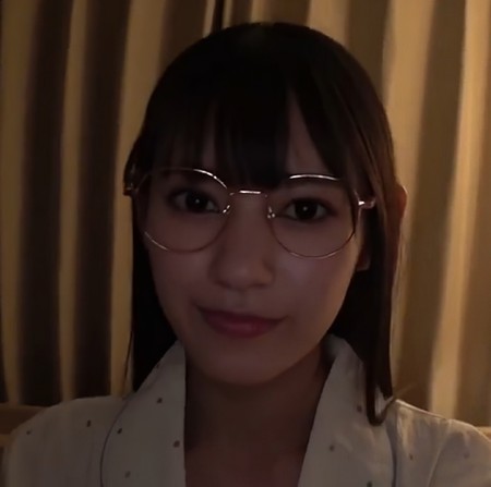 FC2-PPV-4919088 [BT](FC2) 【無】アイドル顔負けの無防備な部屋着姿のスレンダー美女と日が暮れるまでヤりまくる極秘映像『八掛み』【特典で高画質】
