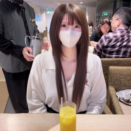 FC2-PPV-4926190 [BT](FC2) でかクリ【初・無】ｷﾞｬﾝﾌﾞﾙ依存で金欠で出演覚悟を決めたﾊﾟﾁ店員。スフレおっぱいの感度Maxの彼女に孕ませ確定演出。
