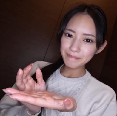 FC2-PPV-4933213 [BT](FC2) 【無】アイドル顔負けのスレンダー美女との生々しい避妊なし中出し本気セックスの極秘映像『八掛み』【特典で高画質】