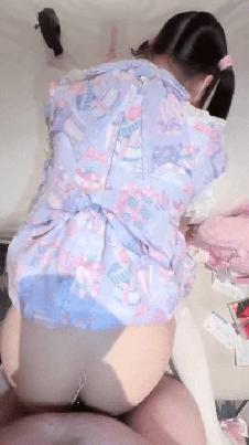 (杏吧傳媒)(xb-3961)(20260707)雙馬尾蘿莉被爸爸後入爆操