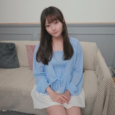 FC2-PPV-4944168 [BT](FC2) 【18歳・顔出し・無】フルート奏者志望の音楽学校生の18歳なこちゃんを、50代の巨根オジサンに出所祝いでアテンドしてみた。