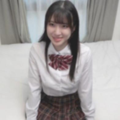FC2-PPV-4968831 [BT](FC2) 【廃版】永久保存版――のちにアイドルグループへ加入する「学.年一の美女」と呼ばれた色白清楚な～18歳。アイドルになる前の衝撃映像
