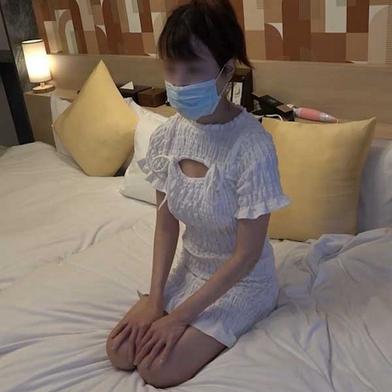 FC2-PPV-4983582 [BT](FC2) 初回数量限定1560pt→560pt【初撮り・FC2限定】美乳と美尻の艶肌を持つ人妻が初めて交尾を動画に記録される。旦那にバレま
